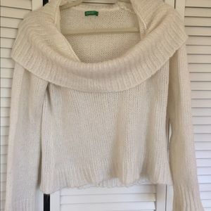 Beautiful sweater!